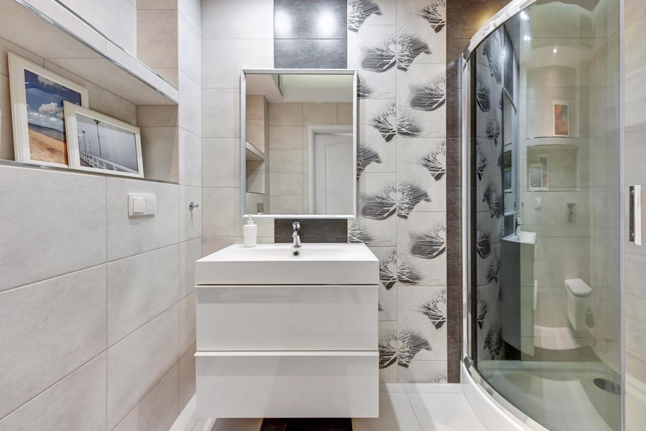 Grand Apartments - Neptun Park Jelitkowo - Prowansja Γκντανσκ Εξωτερικό φωτογραφία